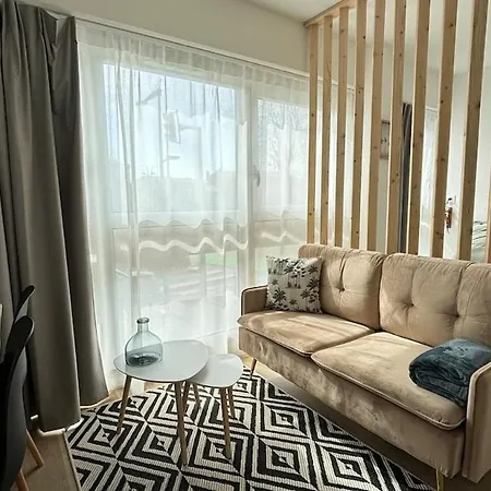 Le Pixie Modern Easy Airport Access Apartment *